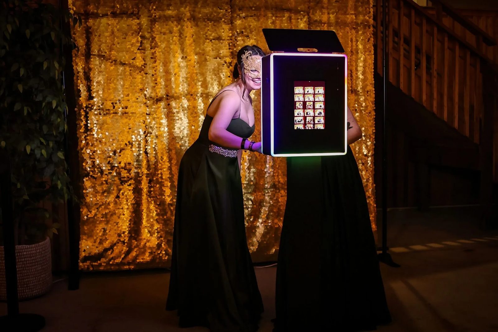 The Edge DSLR Photo Booth