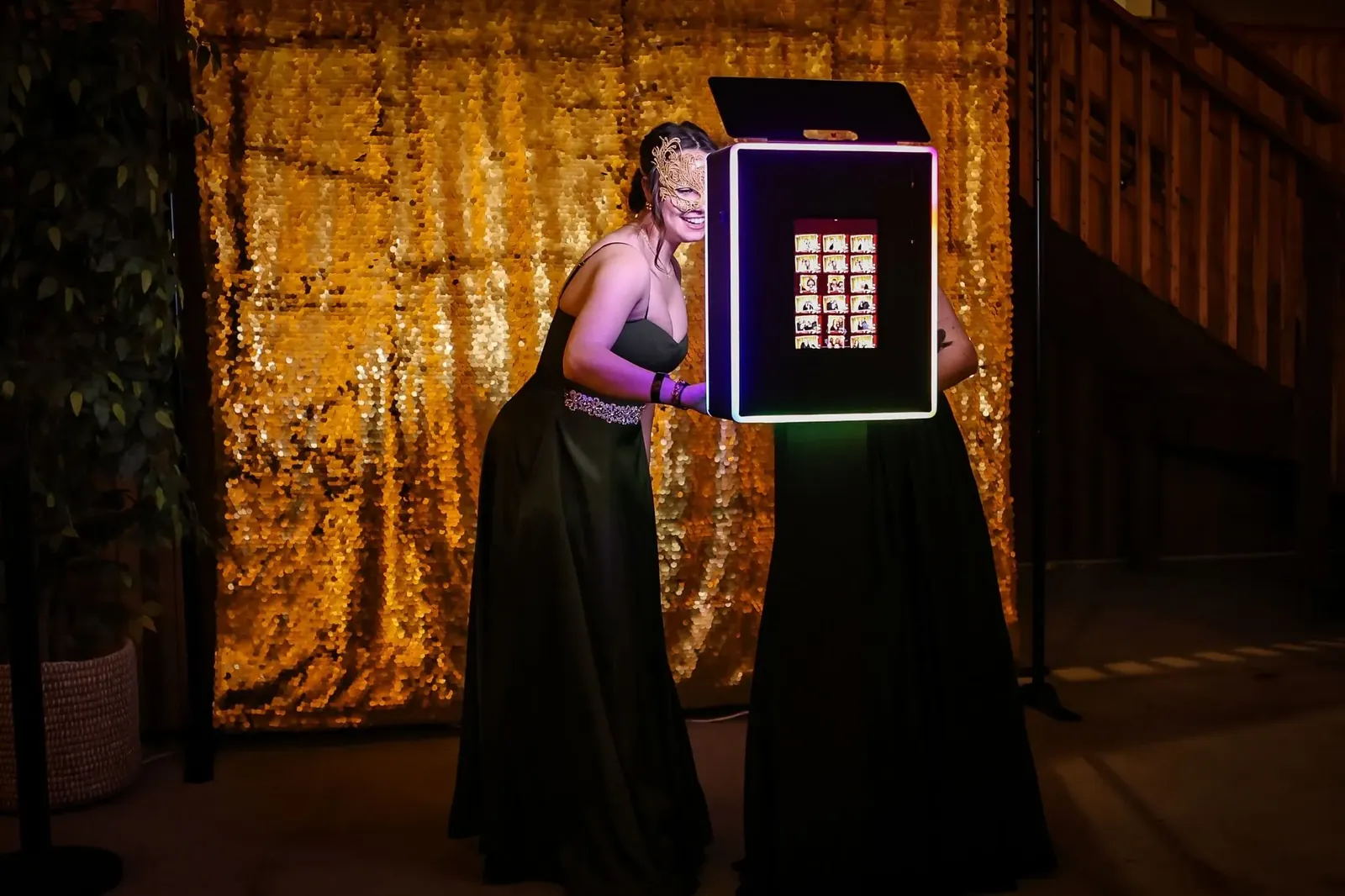 The Edge DSLR Photo Booth