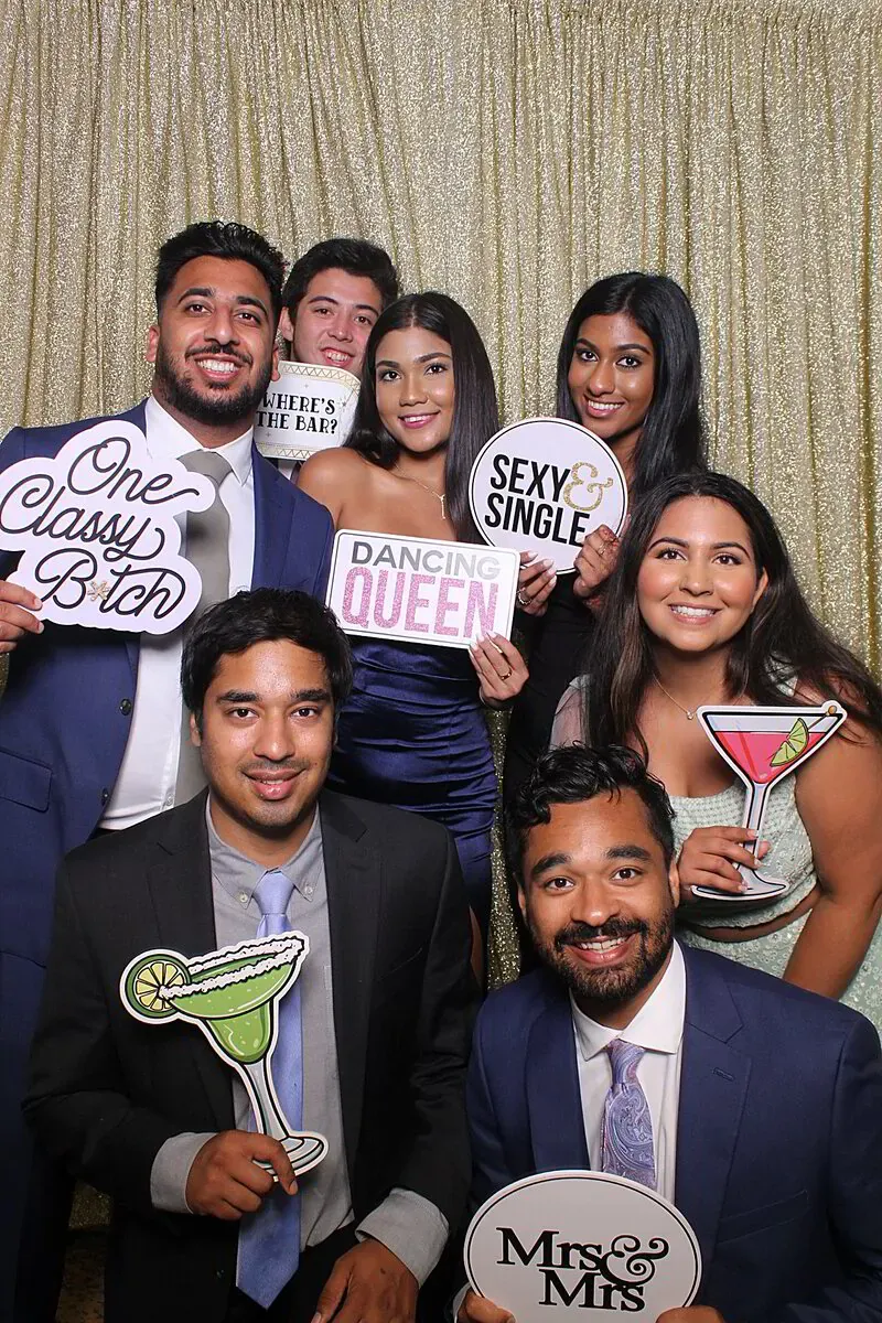 Guests at the Aura Selfie Station