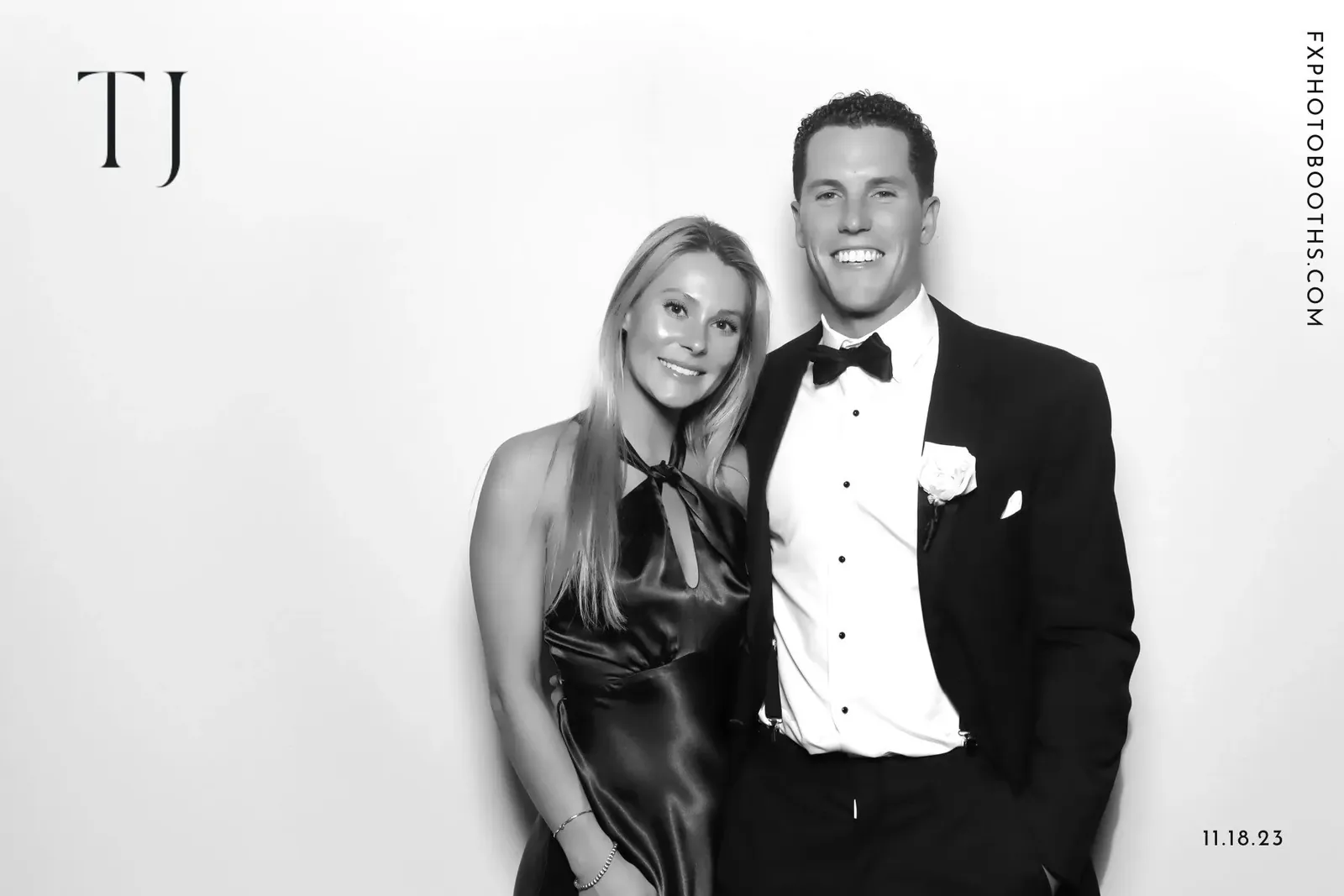 Glam photo booth rental in Lancaster