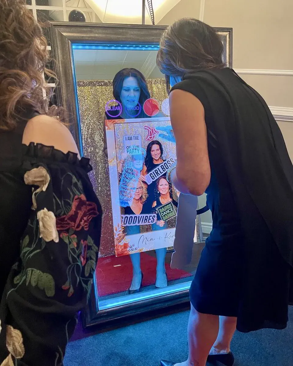 Mirror Photo Booth Rental Gettysburg