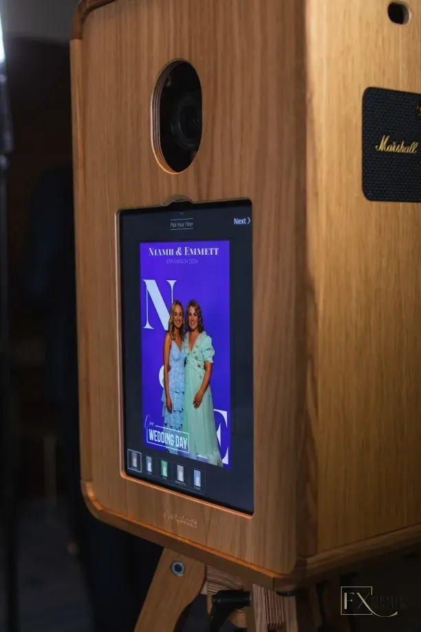 Icon photo booth by FX Photo Booths