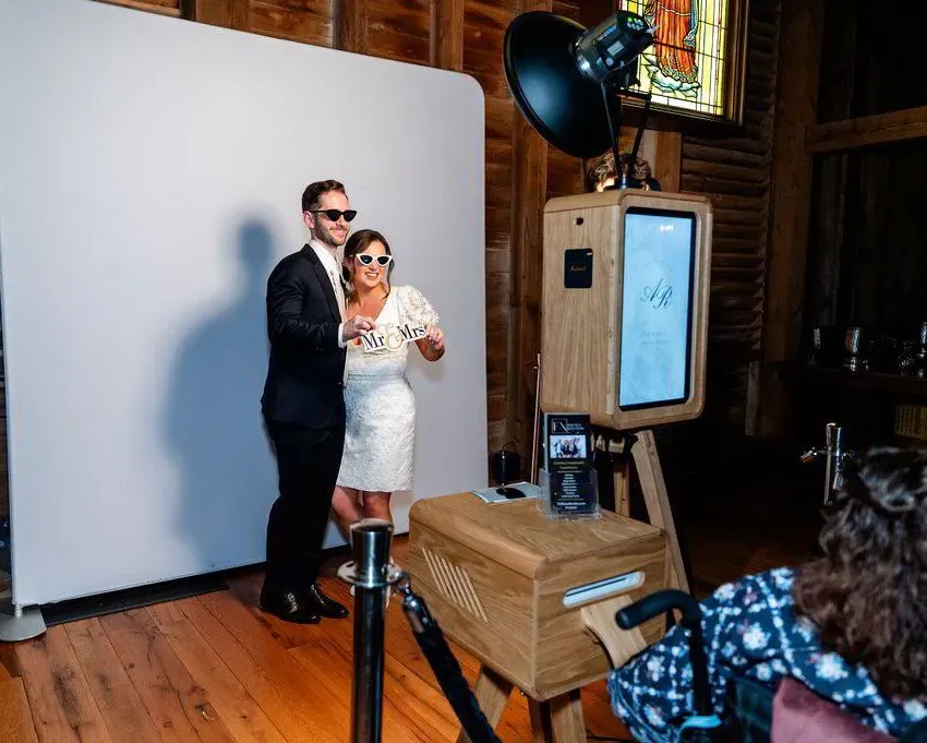 How We Design Booth Experiences Around Venue Aesthetics