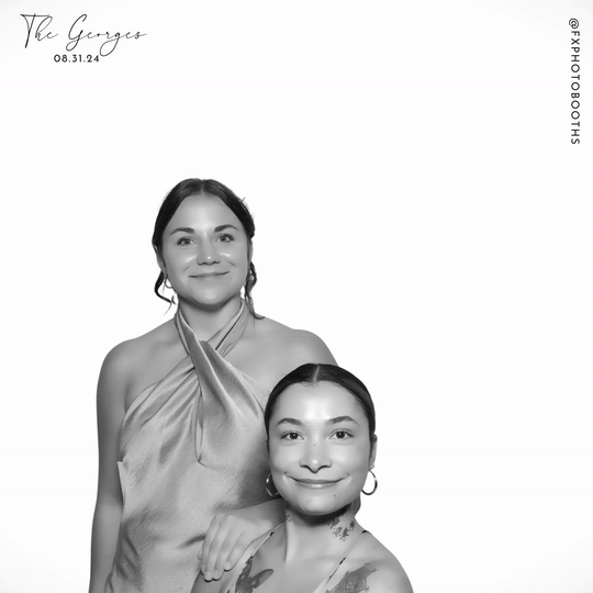 Kardashian-style glam photo booth