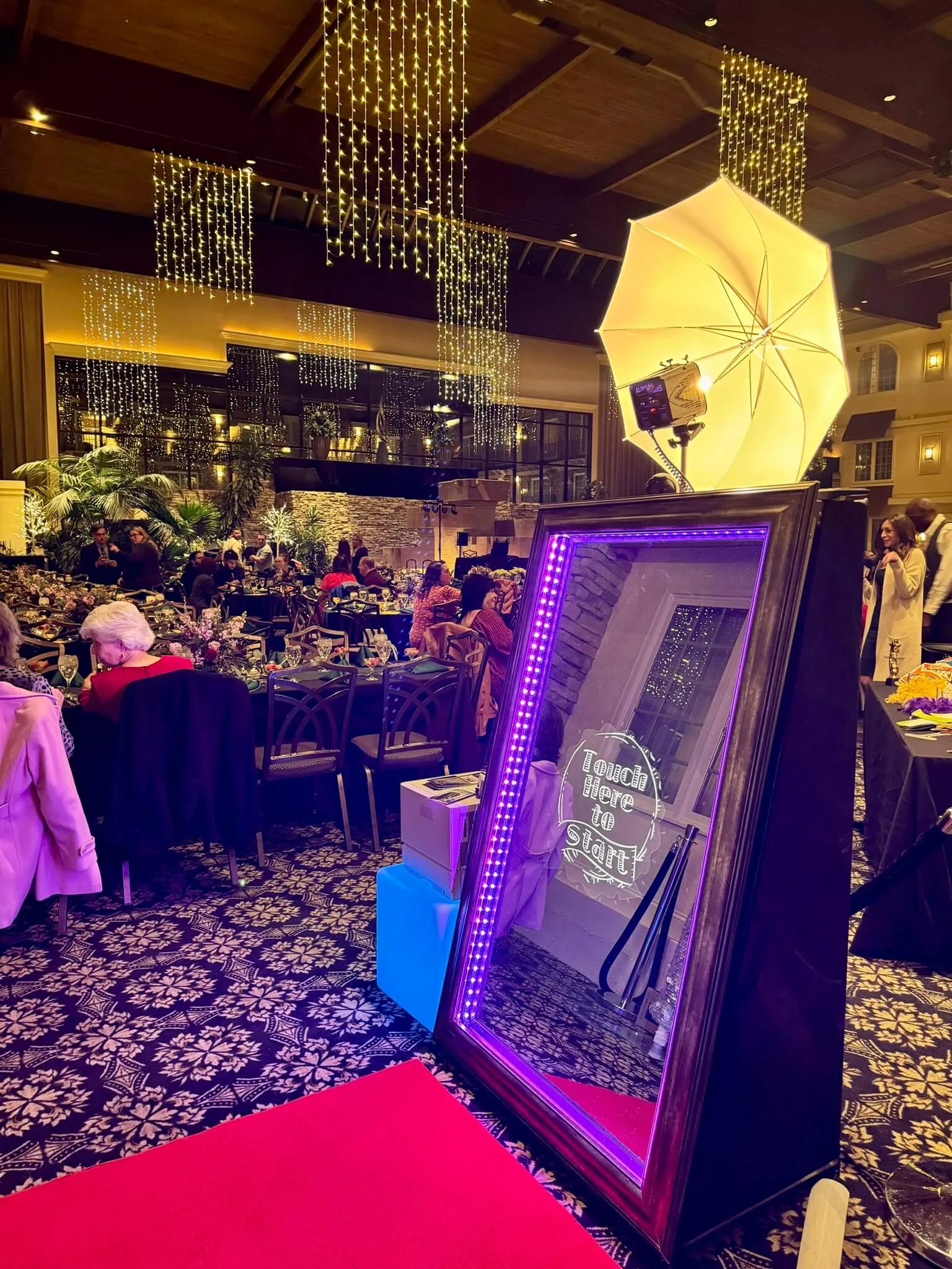 Mirror Photo Booth Rental Allentown