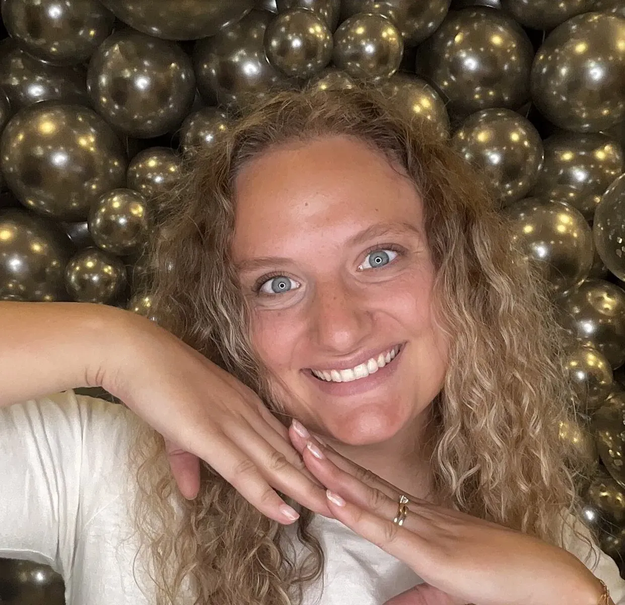 Gabrielle, Photo Booth Director
