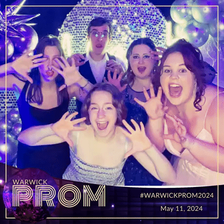 Party photo booth boomerang