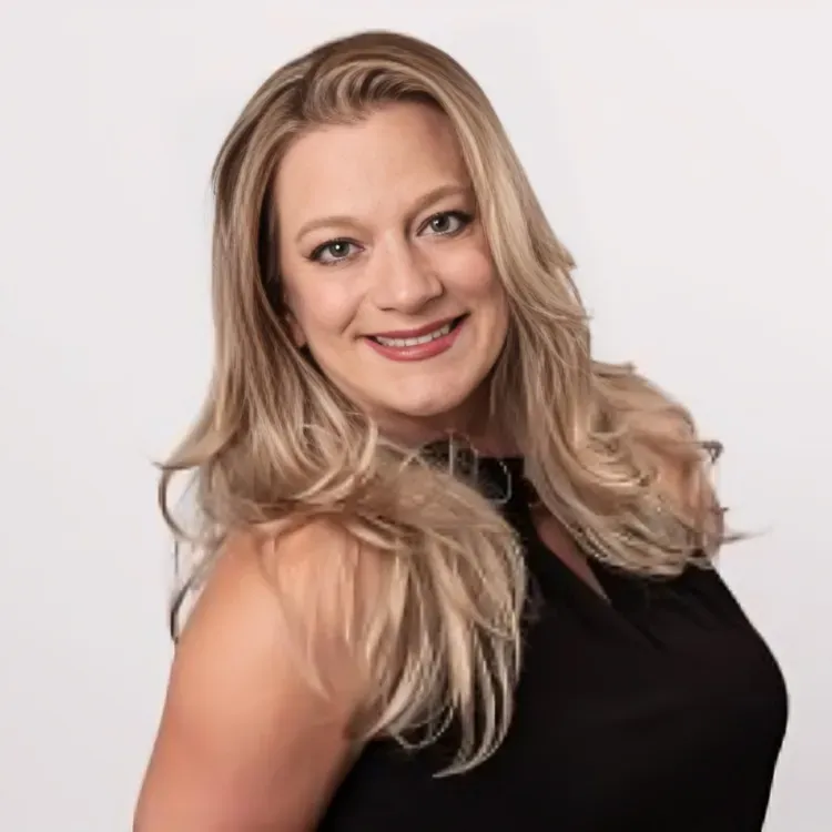 Lisa, co-owner of FX Photo Booths